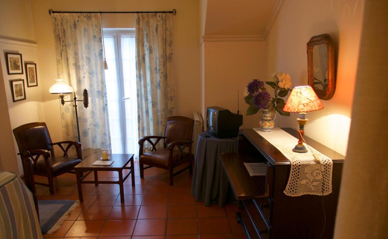 Casa Dos Arrabidos Guest House Torres Novas Eksteriør bilde